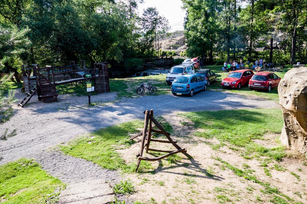 Turisticka Ubytovna Cakle Ústí nad Orlicí Esterno foto